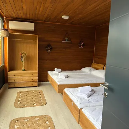 Malak Farma Tatil Evi *